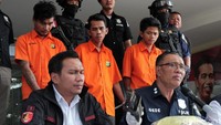 Kasubbid Penmas Bidang Humas Polda Metro Jaya AKBP I Gede Nyeneng kepada wartawan mengatakan tersangka Lukman merupakan otak dari percobaan pencurian dan penganiayaan itu. Lukman Cs disebut polisi tidak memiliki pekerjaan yang tetap.