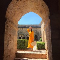 Aku mengirim sebuah email pada pukul 8 malam, kolegaku mengambil skrinsut dan mengirimnya pada HRD. Ini karena hukum kerja di Prancis sangatlah ketat. Mereka tidak memperbolehkanmu mengganggu rekan kerjamu di luar jam kerja. Ya, itu adalah pelecehan, ungkapnya. Foto: Instagram @sharonau13