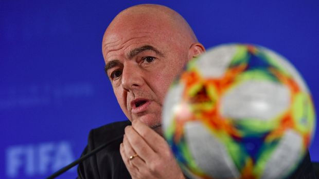 Presiden FIFA Gianni Infantino mengucapkan selamat kepada Indonesia.