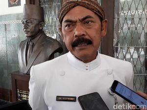 FX Rudy Sindir Kader yang Manuver Pilkada Via DPD PDIP