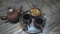 Menikmati Harum Semerbak Teh Kletuk dari Lereng Menoreh
