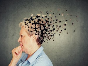 Hati-hati! 4 Kebiasaan Minum Ini Bisa Tingkatkan Risiko Pikun