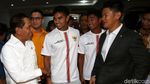 Senyum Cerah Zainudin Amali Saat Sertijab Menpora