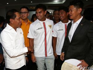 Tur Pelatnas Cabor Mengawali Kerja Zainudin Amali