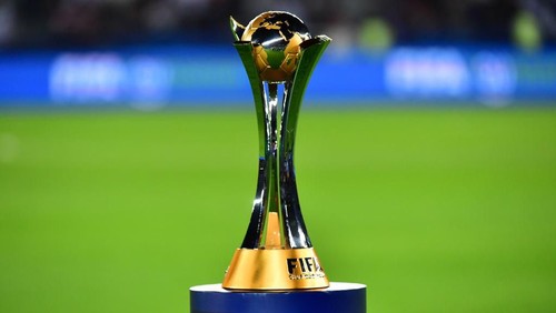 The Club World Cup trophy is pictured ahead of the Final match in the FIFA Club World Cup football competition between Real Madrid and Al-Ain at the Zayed Sports City Stadium in Abu Dhabi, the capital of the United Arab Emirates, on December 22, 2018. (Photo by Giuseppe CACACE / AFP)