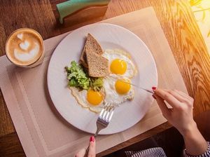 5 Hal Ini Bisa Sebabkan Kamu Masih Lapar Meski Sudah Sarapan