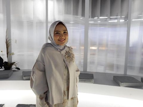 Sukses Bisnis Baju Muslim, Ria Miranda Kini Jualan Sprei