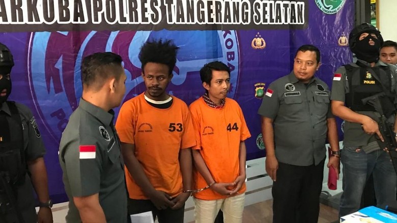 Polisi Sebut Ibnu Rahim Pesinetron Madun sebagai Pengedar Narkoba Polisi Sebut Ibnu Rahim Pesinetron Madun sebagai Pengedar Narkoba