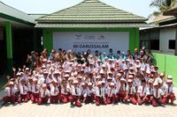 CT Arsa Bangun Madrasah Rusak Terdampak Tsunami di Lampung Selatan