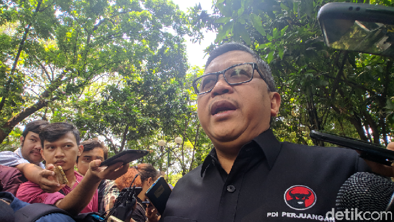 Projo Bubar, Sekjen PDIP Apresiasi Kerja Bantu Jokowi Projo Bubar, Sekjen PDIP Apresiasi Kerja Bantu Jokowi