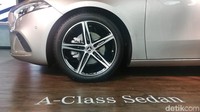 Calon pelanggan dapat merasakan langsung performa the all-new Sedan ini pada rangkaian acara A-Class Sedan showroom di beberapa dealer Mercedes-Benz terpilih pada tanggal 2 dan 3 November 2019.