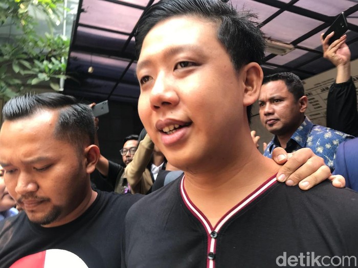 trio ikan asin