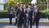 Prabowo Subianto ditunjuk oleh Presiden Jokowi untuk menjabat sebagai Menteri Pertahanan pada Kabinet Indonesia Maju.