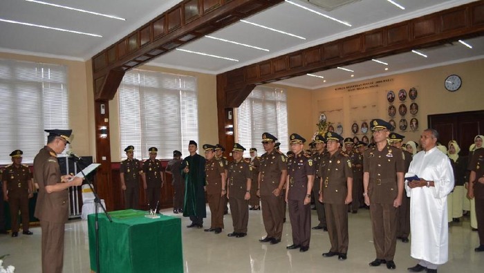 5 Kajari di Jabar Diganti, Kajati Ingatkan Profesional Urus Perkara