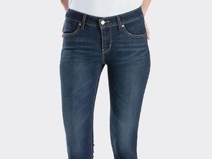 Seberapa Sering Celana Jeans Boleh Dicuci? Ini Kata Bos Levis