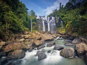Lampung Ternyata Punya Air Terjun Seindah Ini