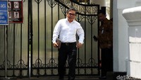 Deputi Badan Restorasi Gambut Alue Dohong juga merapat ke Istana menjadi calon Wakil Menteri LHK. Rengga Sancaya/detikcom.