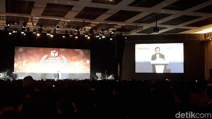 Menko Polhukam hingga Menpora Hadiri Bawaslu Award