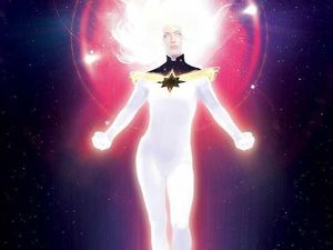 Debut Kostum Baru Captain Marvel