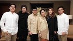10 Momen Kulineran Wina Natalia Minda yang Kompak dengan Mantan Suami