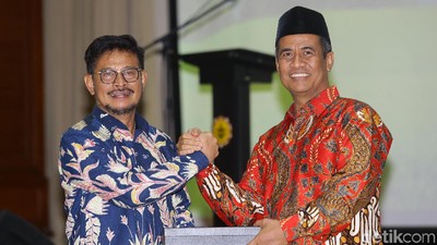 Momen Amran Serahkan Jabatan ke Syahrul Limpo