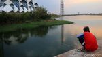Yuk! Menikmati Sore Sambil Memancing di Danau Masjid Al Jabbar