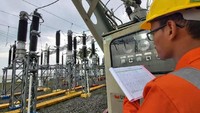 Gardu Induk Pulau Ngenang yang menyambung pasokan listrik melalui 1 Jaringan Transmisi 150 kV yang menghubungkan Sistem Kelistrikan Batam-Bintan terdiri dari Kabel Laut dengan panjang 8,4 KMR, Transmisi dengan panjang 80,73 KMR dan 5 Gardu Induk dengan total daya 160 MVA. Istimewa/Dok. PLN.