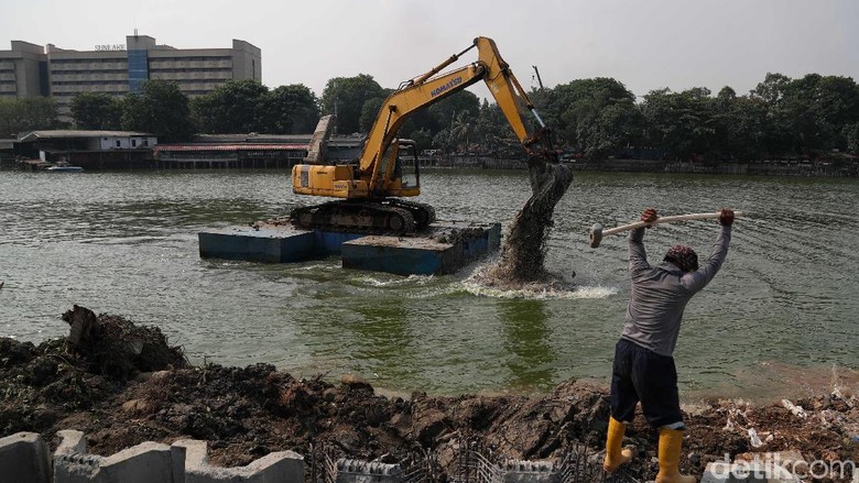 DPRD DKI Tambah Anggaran Pembebasan Lahan untuk Waduk Jadi Rp 600 M DPRD DKI Tambah Anggaran Pembebasan Lahan untuk Waduk Jadi Rp 600 M