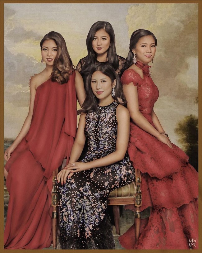 Angela Tanoesoedibjo melakukan sesi pemotretan bersama tiga adiknya dalam balutan gaun pesta. Angela dan adiknya yang pertama, Valencia, berselisih usia enam tahun. Sedangkan dengan Jessica, selisih usia mereka tujuh tahun dan dengan Clarissa, beda usia mereka sembilan tahun. Foto: Dok. Instagram @angelatanoesoedibjo