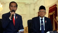 Jika para wamen mengenakan kemeja putih, Jokowi-Maruf terlihat kompak mengenakan setelan jas.