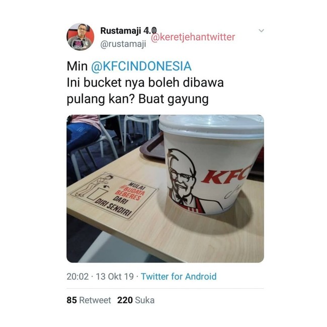 Komentar Kocak Soal Ember KFC Hingga Restoran Tak Sengaja Bunuh Pengunjung