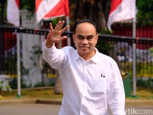 Jokowi Tunjuk Ketum Projo Jadi Wakil Menteri Desa PDTT