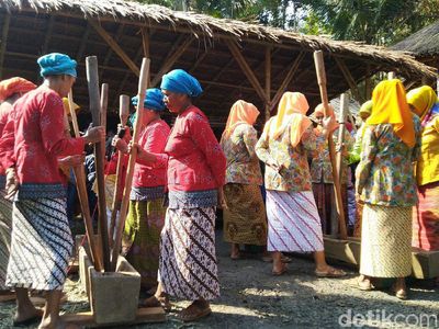 Foto: Nyuguh, Tradisi Turun Temurun Warga Ciamis