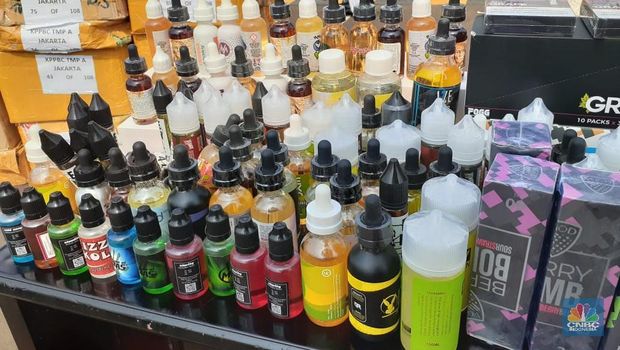 Bea Cukai Sikat Penyelundupan Rokok & Miras Ilegal Rp 5,8 M 