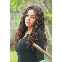 Artis yang namanya kontroversial itu juga pernah mengakui bahwa ia melakukan filler bibir untuk membuat tampilan bibirnya lebih bervolume dan seksi.  Foto: dok. Instagram @nikitamirzanimawardi_17