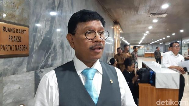 Ternyata Ini yang Jadi Obrolan Hangat Prabowo-Paloh