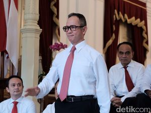 Beredar Nama Calon Bos OJK, Mahendra Siregar Jadi Ketua?