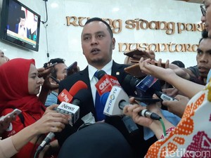 NasDem Respons Santai Komunikasi PKS-Golkar: Nahkodanya Belum Ada