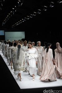 Eksplorasi Emas Dua Desainer Muda di Jakarta Fashion Week 2020