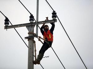 PLN Datang, Natuna Merdeka dari Gelap Gulita