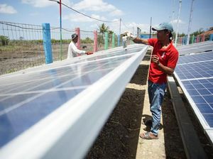 Bangun EBT, Pertamina Berbagi Cahaya di Pesisir Selatan Jawa