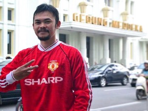 Penyesalan Mendalam Kolektor Ini Lepas Jersey Langka Ryan Giggs