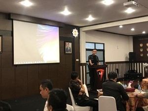 Polri Izinkan Jurnalis Naik ke Atas Mobil Taktis Saat Liput Demo Ricuh