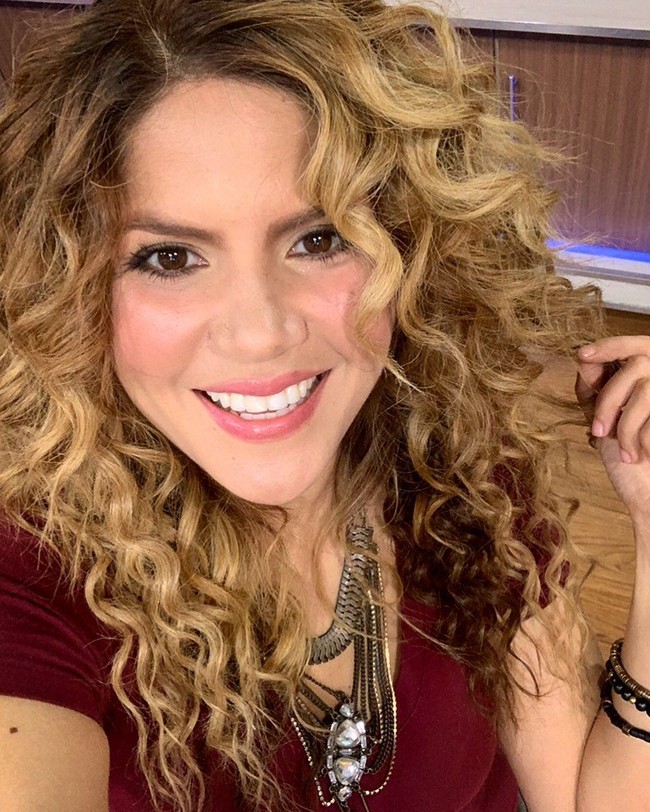 Rebeca Maiellano berasal dari Venezuela. Ia tinggal di sebuah kota bernama Calabozo. (Foto: Instagram/@shakibecca)