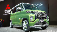Super Height K-Wagon tentu saja masih punya ciri-ciri khas Kei Car. Salah satunya kapasitas mesin maksimal hanya 660cc. Tapi Mitsubishi memberikan banyak sentuhan yang membuat si imut ini terlihat berkarakter. Foto: Doni Wahyudi/detikcom