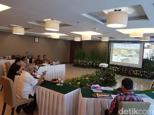 Baru Dilantik, Wishnutama hingga Erick Thohir Rapat di Kantor Basuki