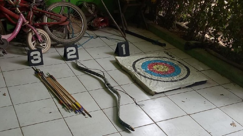 Total 6 Terduga Teroris Ditangkap Densus 88 Total 6 Terduga Teroris Ditangkap Densus 88