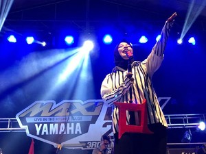 MAXI Day 2019, Kotak Band Hangatkan Lapangan Pandawa Dieng