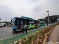 Jl Sudirman Tutup Jelang Jakarta Langit Biru, Lalin Patung Pemuda Padat