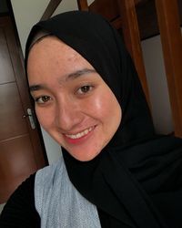 Sedih, Kisah Para #PejuangJerawat Diledek Hingga Ditolak Saat Melamar Kerja